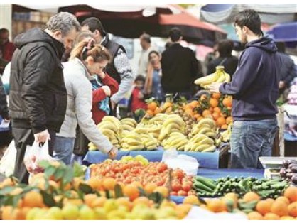 Turkeys inflation still far from target (December/07/2013).